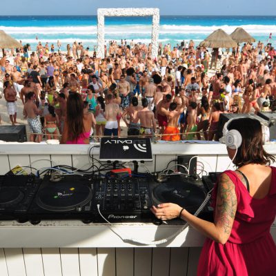 Beach-Party Beach-Party