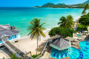 Beach - Sandals Halycon - St Lucia