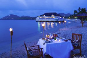 Beach dining - Sandals Halycon - St Lucia