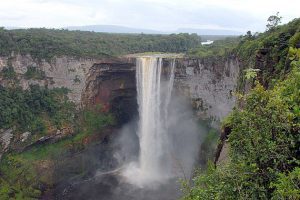 Kaieteur_Falls_Guyana_(2)_2007