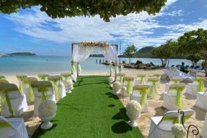 Catamara hotel wedding green